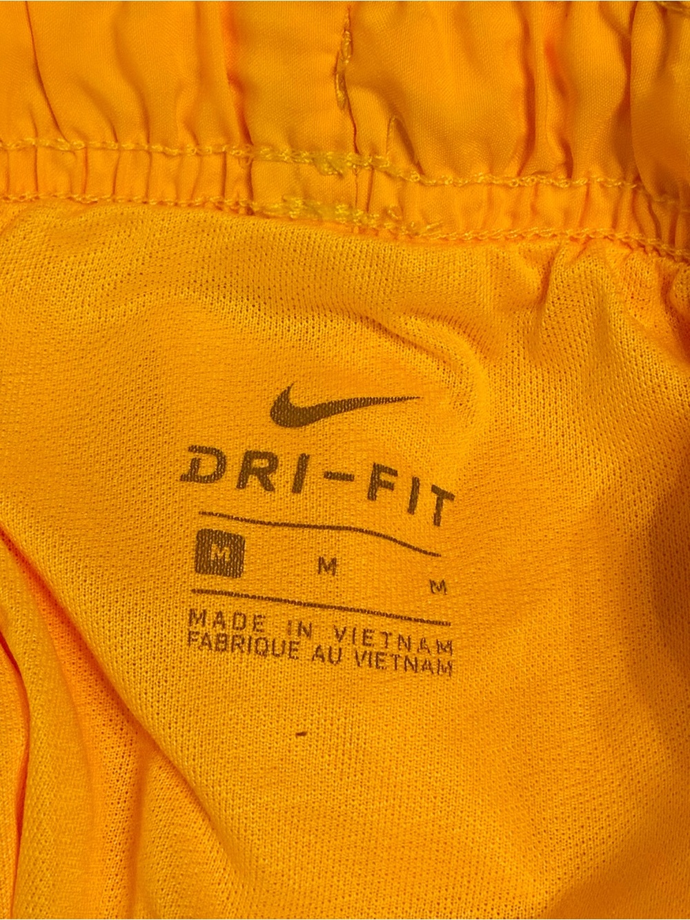 NEW NIKE WOMEN'S SHORTS TEMPO RUNNING ATHLETIC WORKOUT DRI-FIT IN WHEAT YELLOW - Picture 5 of 6